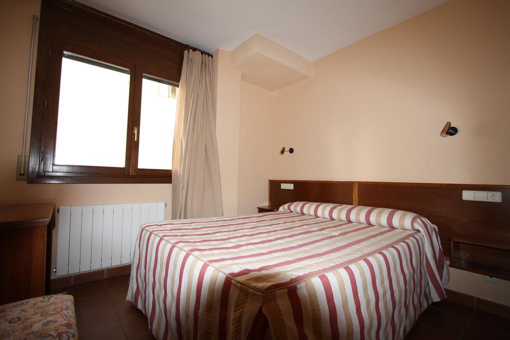 Apart-Hotel Selva Nevada La Virgen de la Vega Zewnętrze zdjęcie