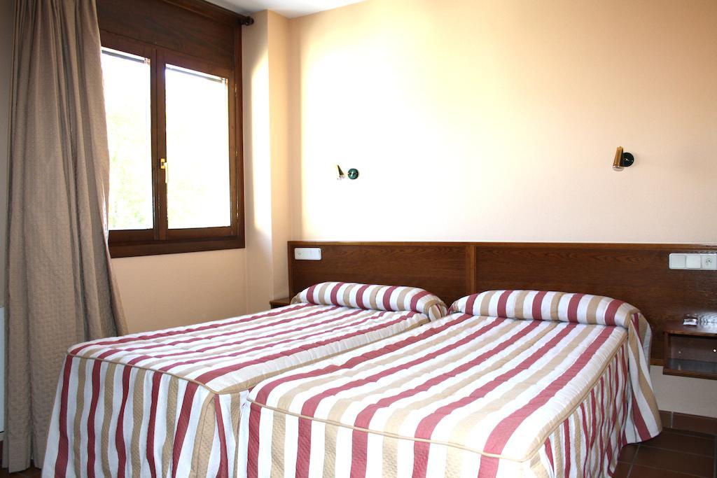 Apart-Hotel Selva Nevada La Virgen de la Vega Zewnętrze zdjęcie